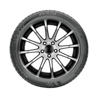 Kumho Ecsta PS Summer Performance Tire - 245 45R 95W Подхожда: Ford Mustang Svt Cobra R, 2003- Ford Mustang Mach 1