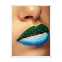 Дизайнарт 'затвори женски устни с моден грим и скоби' модерна рамка платно стена арт принт